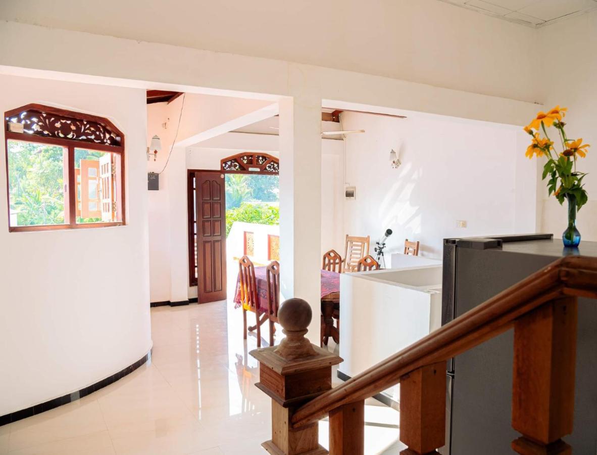 Surfing Guest House Matara Extérieur photo