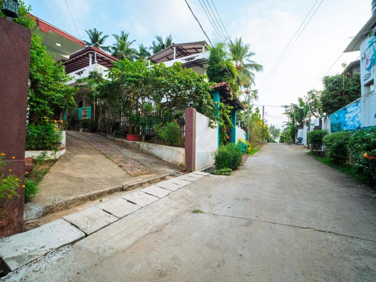 Surfing Guest House Matara Extérieur photo