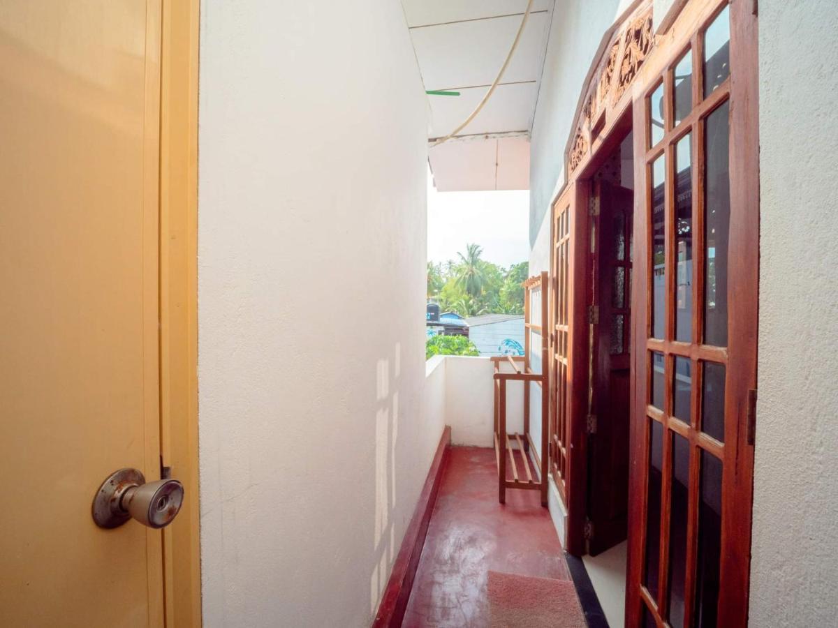 Surfing Guest House Matara Extérieur photo